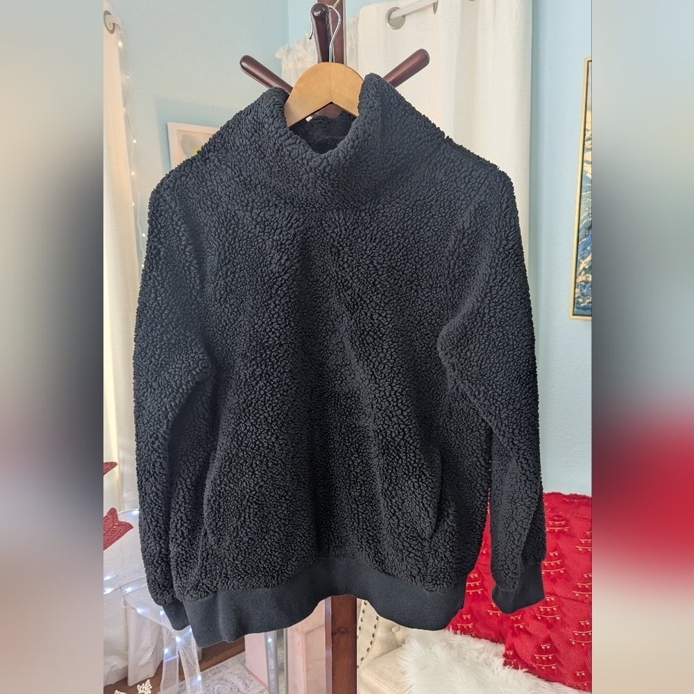 Lukka Lux Sherpa Sweater Pullover Woman's Size M